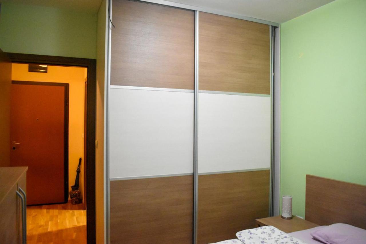 Apartman Sara 2 Podgorica Exteriör bild